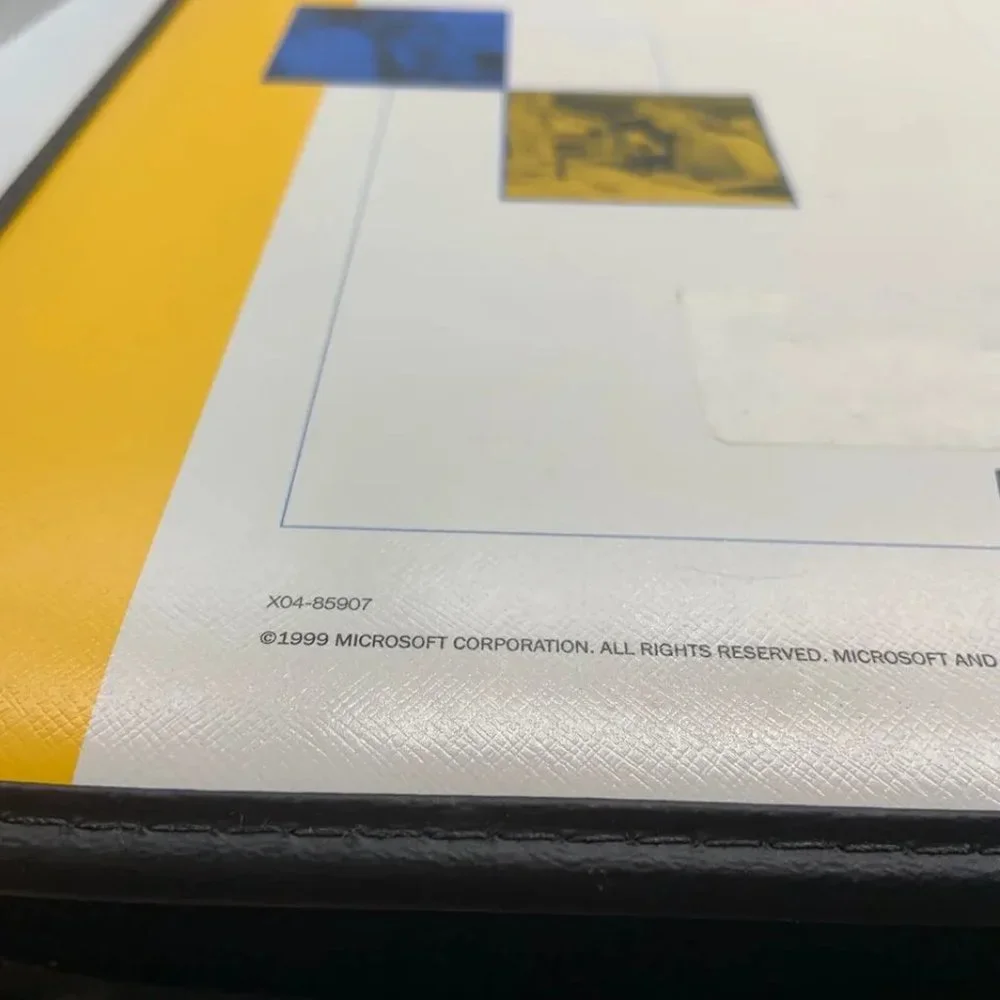 Microsoft Technet CD Subscription Binder and CD Cases Only
